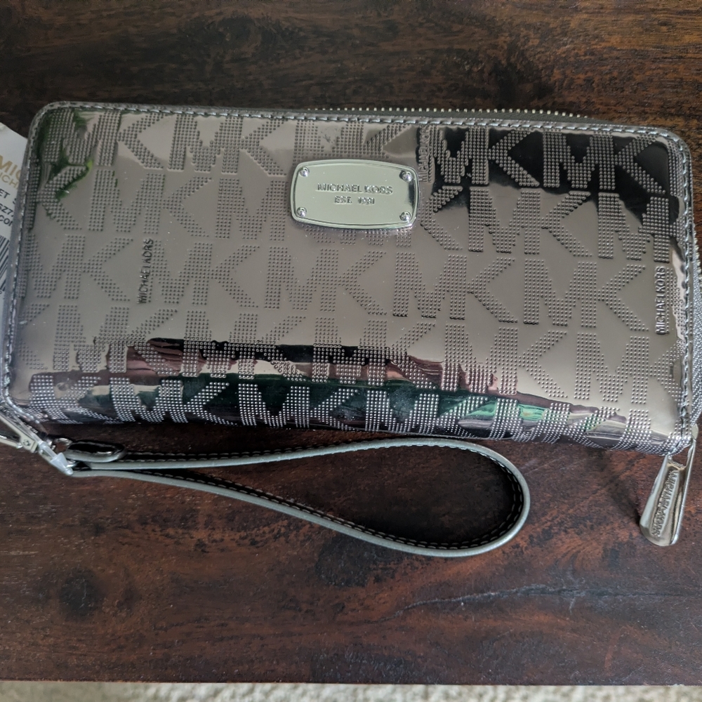 Michael Kors Silver Metallic Signiture Wristlet